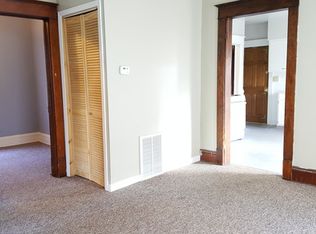 812 1st St NW #2, Grand Rapids, MI 49504