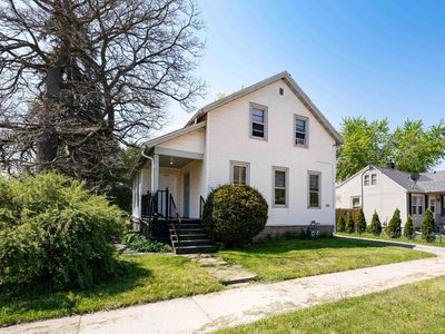1037 W 10th Ave, Oshkosh, WI, 54902
