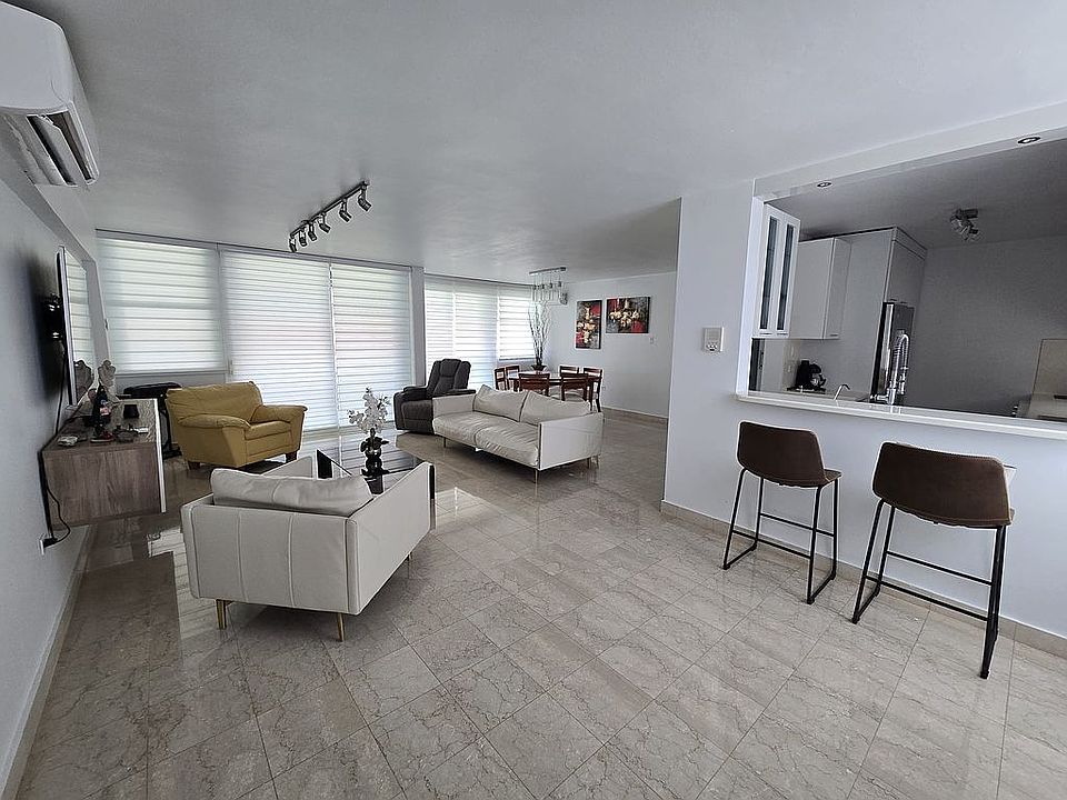 Living room & dinning room