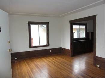 2nd image of 2091 39th Ave