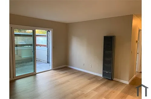 1099 Tekman Dr Photo 1