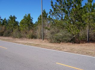 Williams Rd, Defuniak Springs, FL 32433