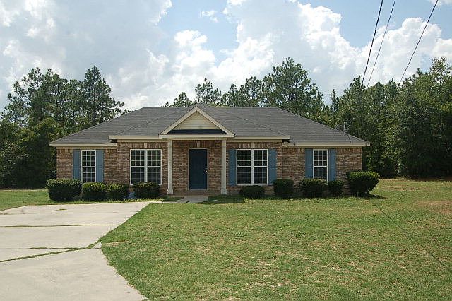 1st image of 2130 A Faircrest Avenue