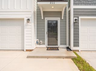 315 Lion Heart Ln, Greer, SC 29651