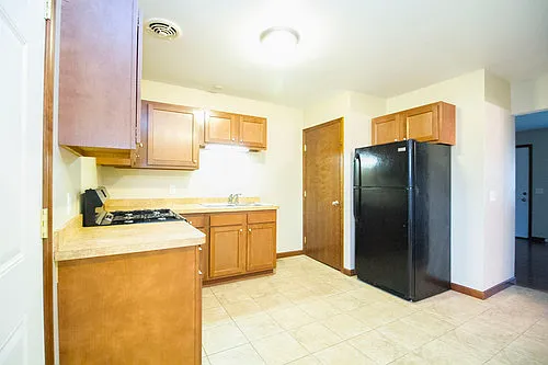 2731 Glendale Ave #J — Photo 7