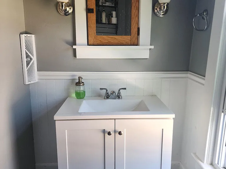 3rd Floor bathroom