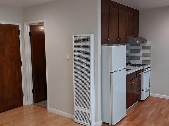 5th image of 235 11th Ave APT 2