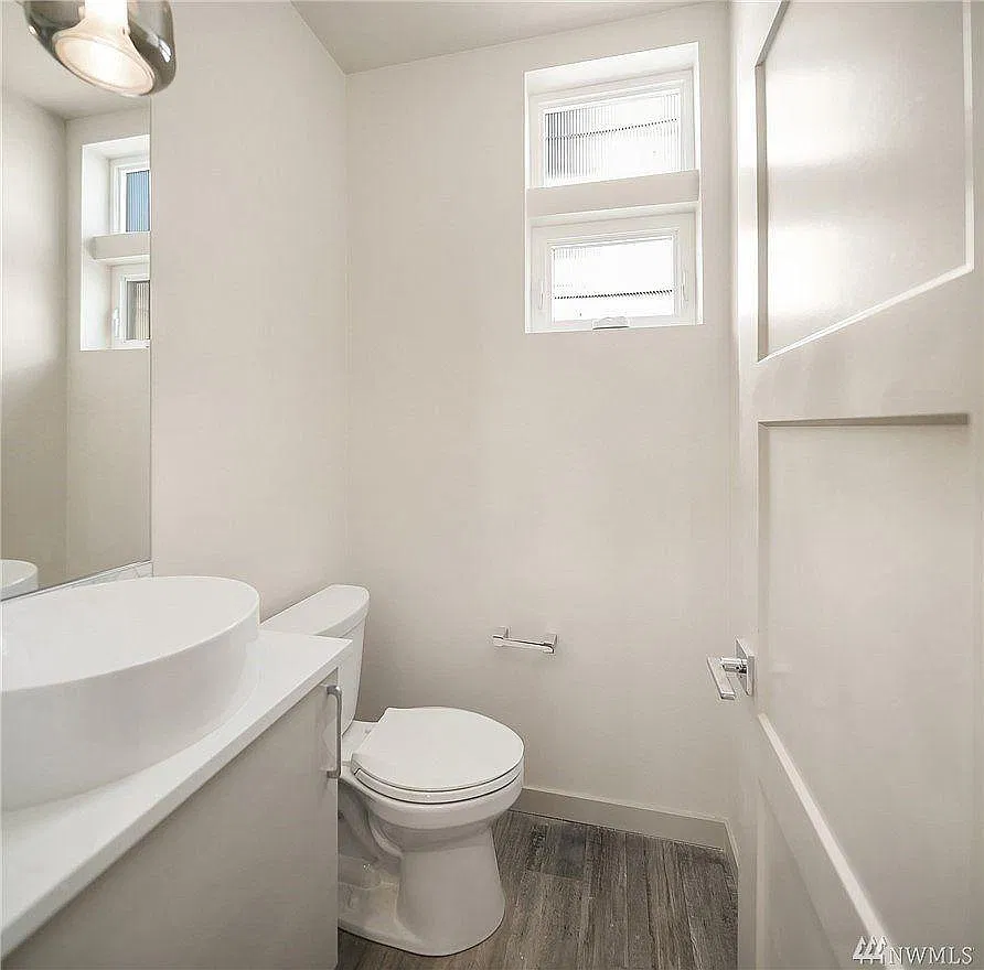 4307 Linden Ave N — Photo 4