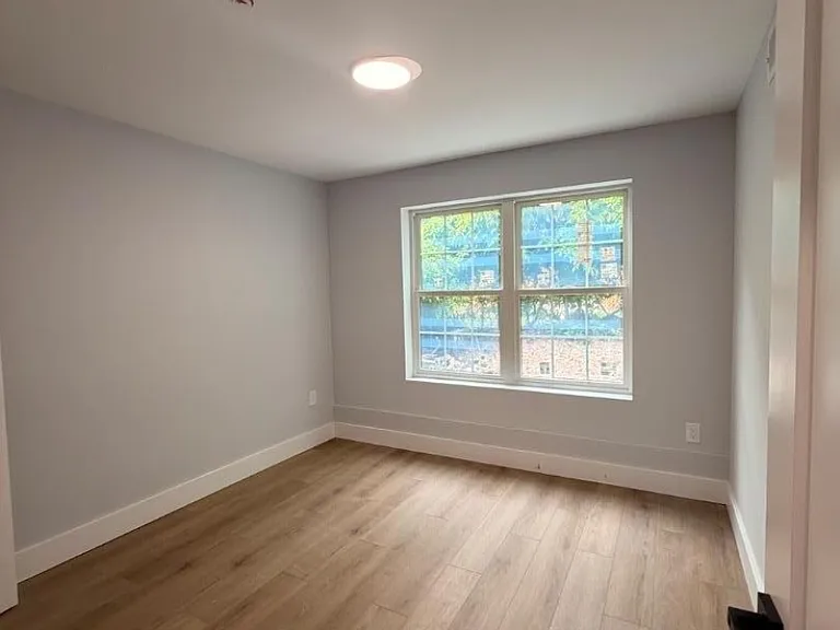 129 Mount Pleasant Ave #1 — Photo 9