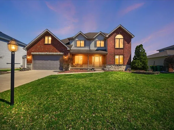 9741 Whitehall Gdn, Munster, IN 46321