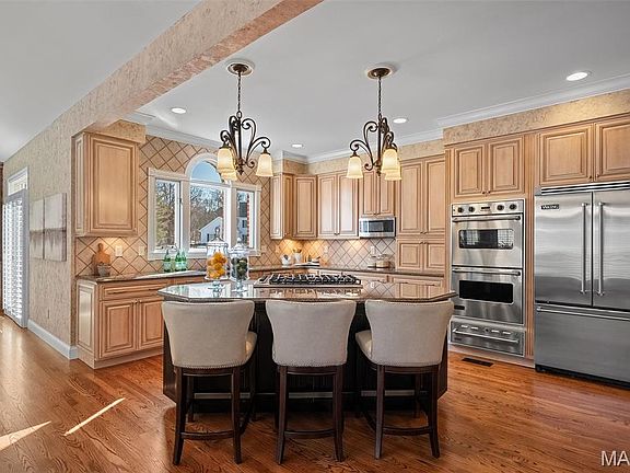 4th image of 14342 Manderleigh Woods Dr