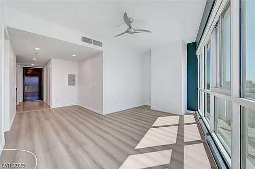 4575 Dean Martin Dr #602 Photo 1