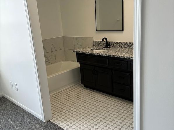 overland-park-kansas-75662995 picture