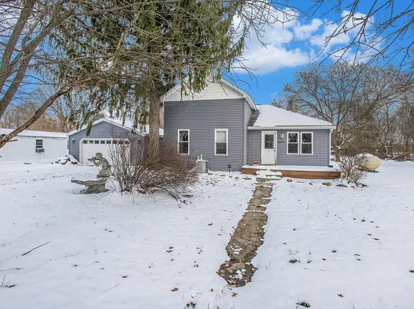 60695 Maple St, Vandalia, MI 49095