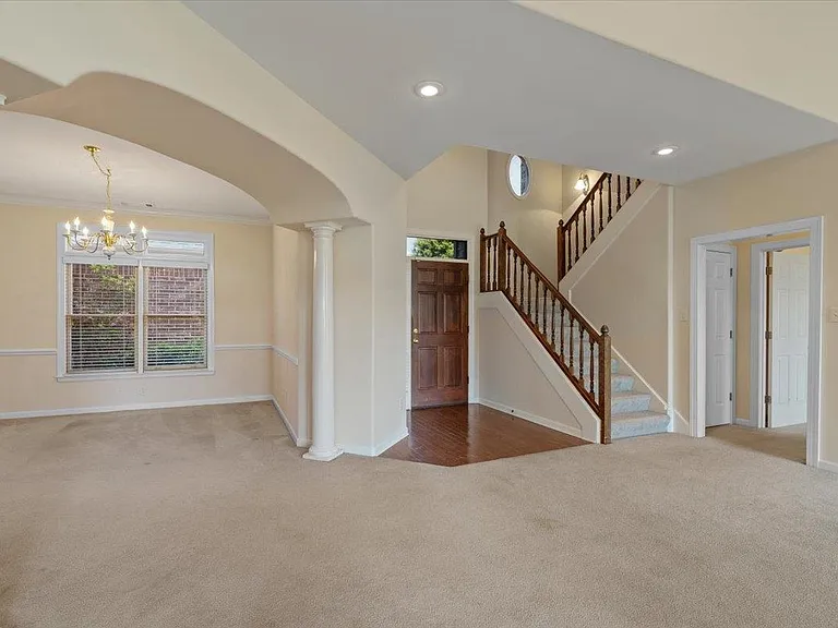 20 Pine Meadows Ln — Photo 8