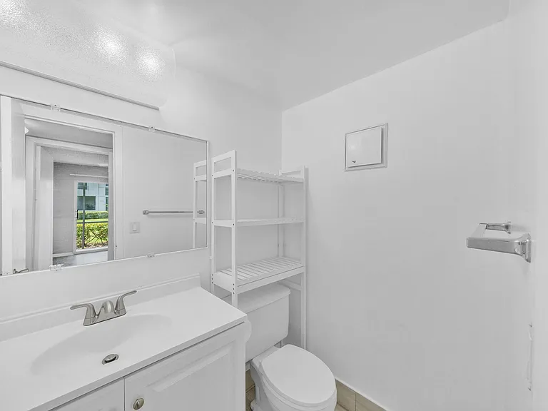 308 Fanshaw Way #308-H — Photo 32