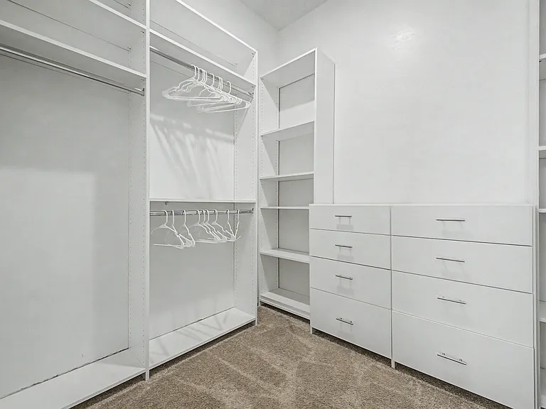 10112 E Trent Ave — Photo 21