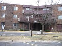 2nd image of 898 Wellington Ave Unit 316