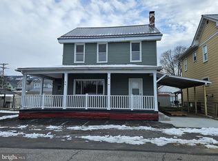 615 E 2nd St, Bellwood, PA