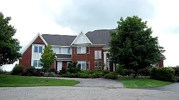 5049 Carlisle Ct photo 1