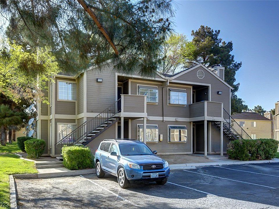 1st image of 2777 Aarondavid Dr #B