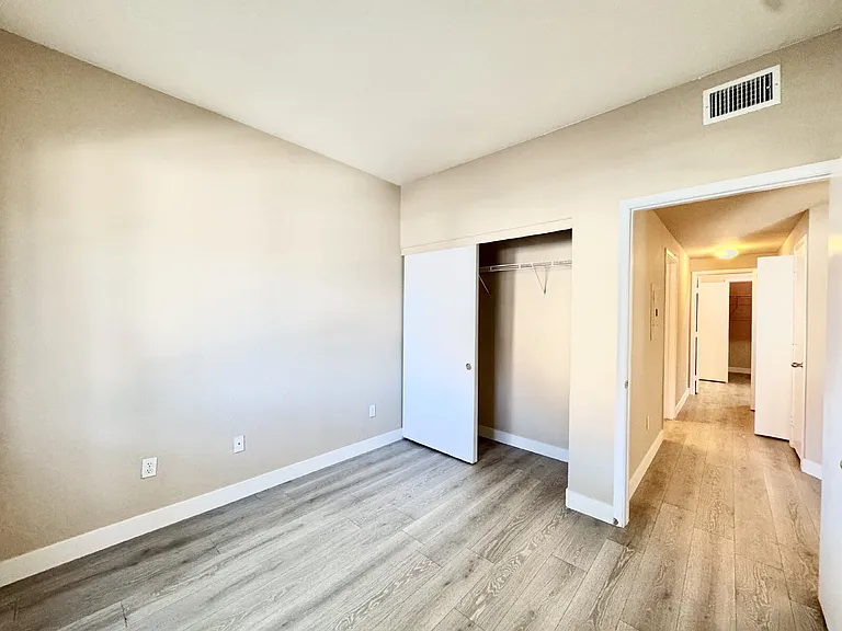 9303 Gilcrease Ave #1181 — Photo 31