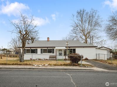 1013 E Plum, Moses Lake, WA, 98837