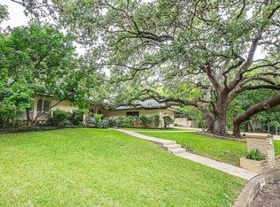 9123 Oak Downs Dr, San Antonio, TX 78230