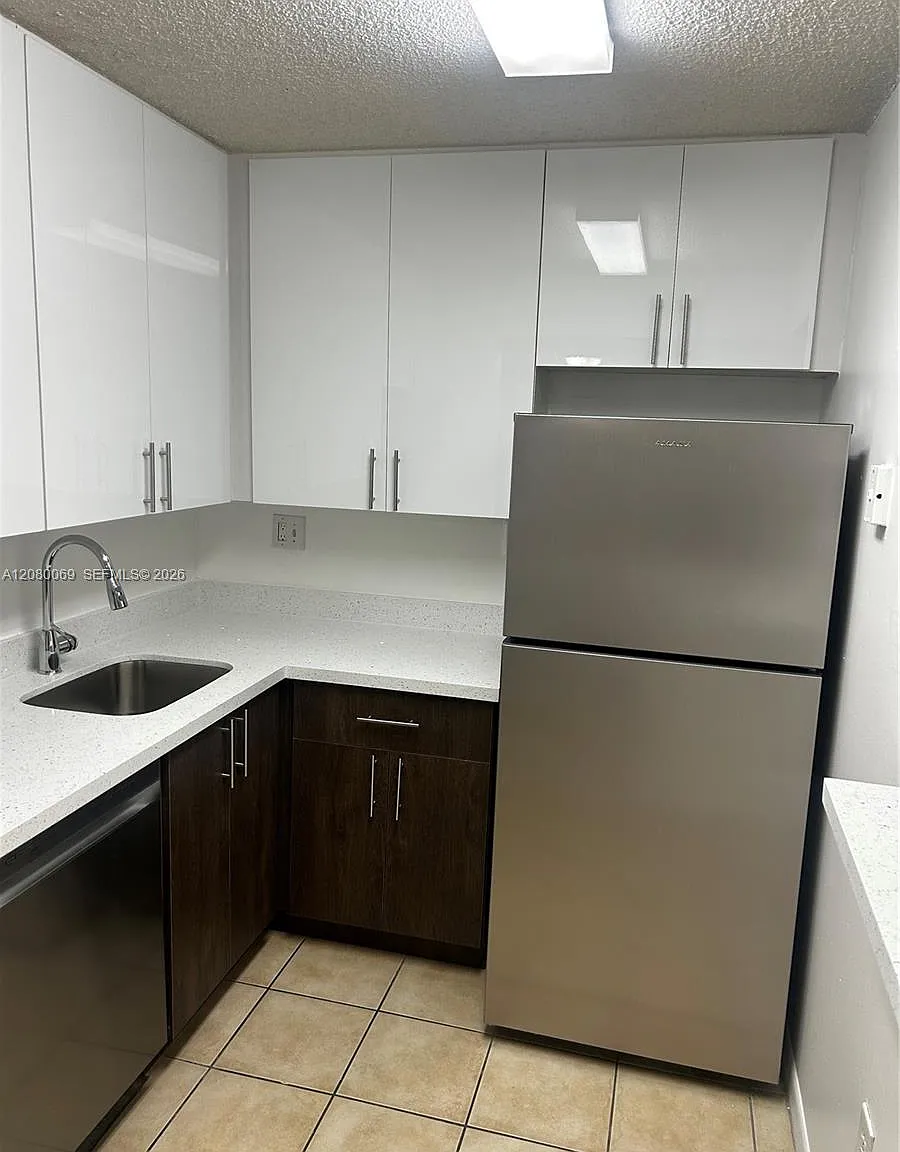 Villa Bellini Condo — Photo 3
