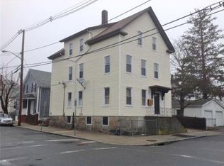 123 Hemlock St #2, New Bedford, MA 02740