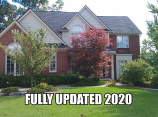 4362 Darlene Dr, Commerce Township, MI 48382