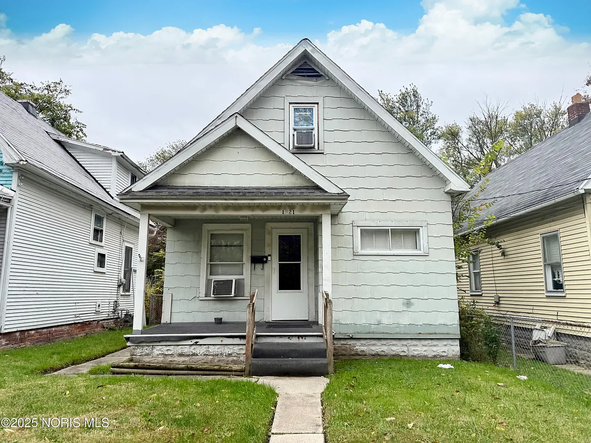 Building Photo - 1321 Gordon St