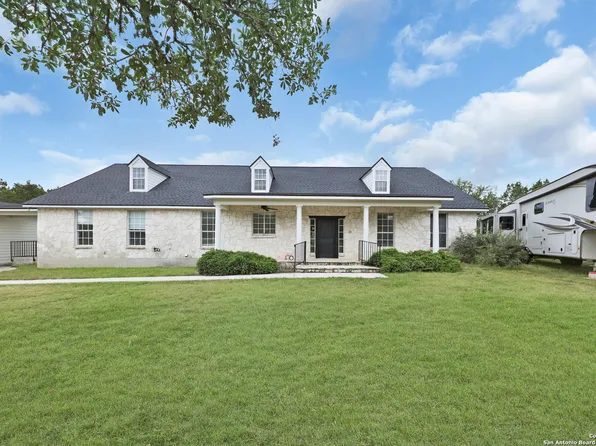 993 Wagon Wheel Dr, Spring Branch, TX 78070