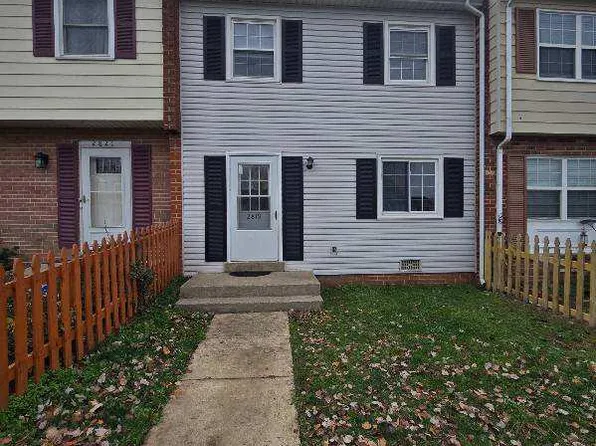 2819 Banks Ct, Dumfries, VA 22026
