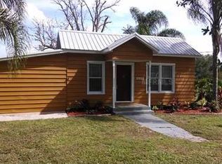 2802 S Wiggins Rd, Plant City, FL 33566