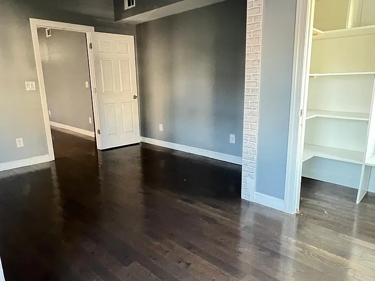 757 Thomas St #1 — Photo 9
