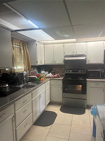 4 bed, 2.5 bath, 2100 sqft, $2,000 — Photo 4