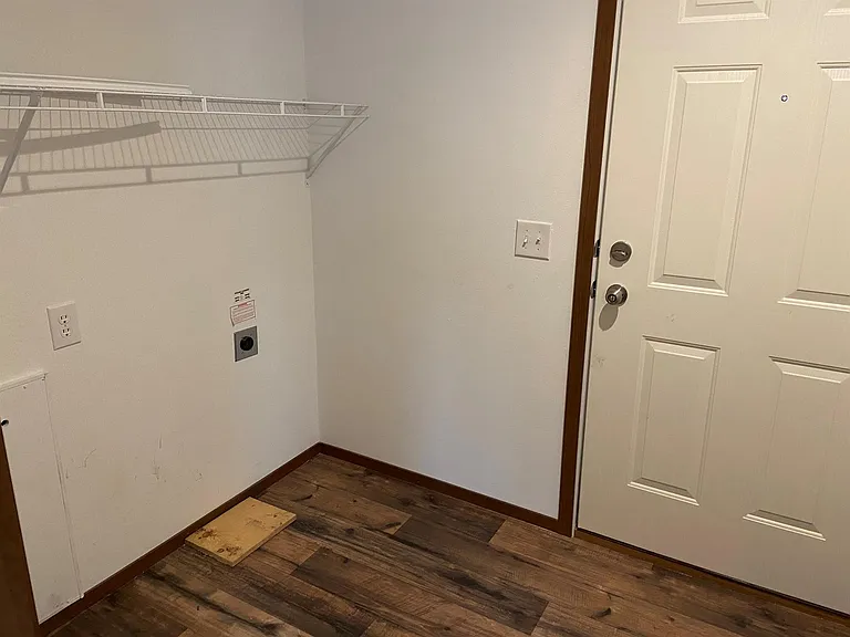 58 Lincoln Ave — Photo 9