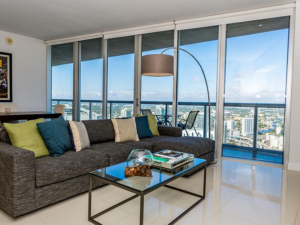 1st image of 475 Brickell Ave APT 5608