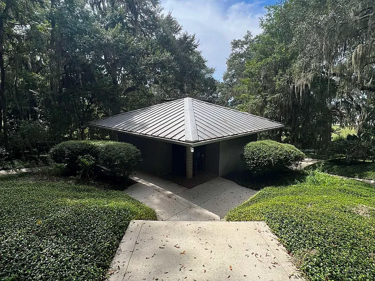 1901 Miller Landing Rd — Photo 2