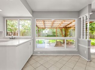 10425 Quail Ridge Dr, Austin, TX 78758