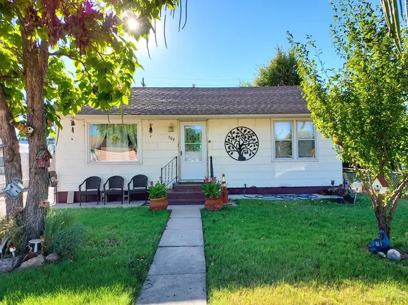 504 S 10th St, Lamar, CO 81052