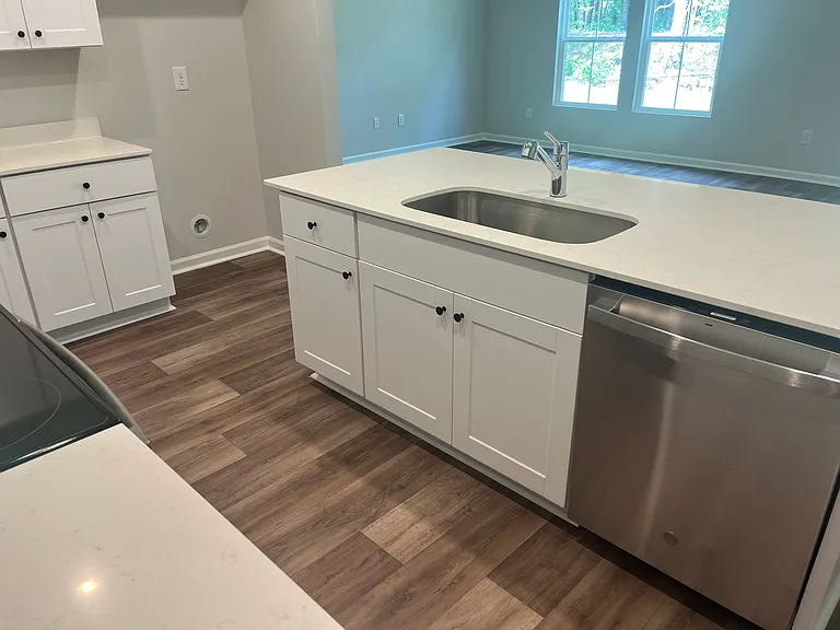 1030 Harbor Dr — Photo 10