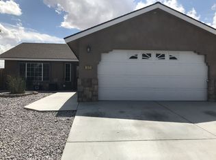 1221 W Mariposa Ave, Ridgecrest, CA 93555