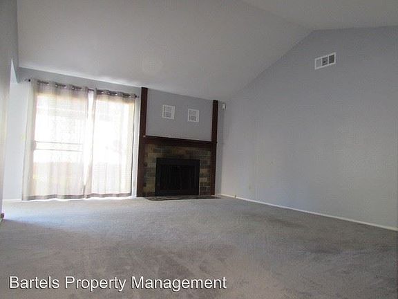 5th image of 204 Elderberry Ct
