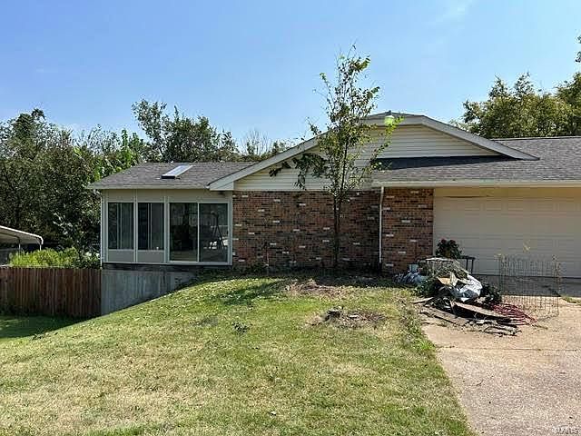 2nd image of 2767 State Road Z