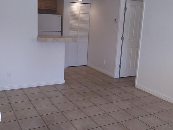4th image of 12440 N 20th St APT 213