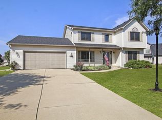 8014 102nd Ave, Pleasant Prairie, WI 53158