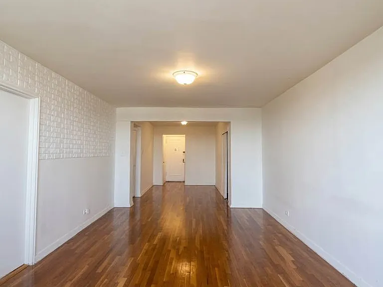 5505 Woodside Ave #602 — Photo 3