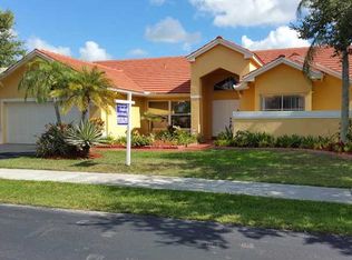12586 SW 9th Pl, Davie, FL 33325